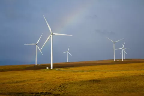 What To Do With Old Wind Turbine Blades? thumbnail